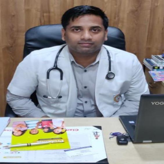 Dr. Kuldeep Singh MBBS,MD Paediatrician