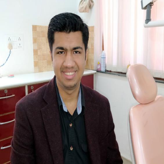  DR SHUBHAV GULATI B.D.S, M.D.S 
